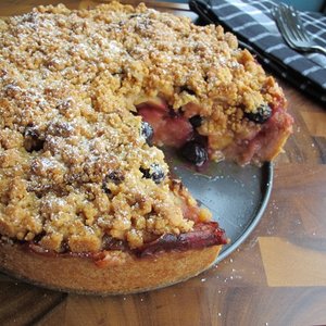 Apple Blueberry Pie-Cake