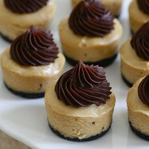 Mini Peanut Butter Chocolate Cheesecakes