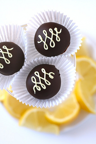 Lemon Chiffon Truffles