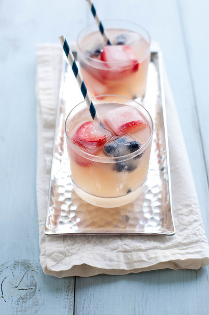 Sparkling Lemonade with Fresh Berry Ice