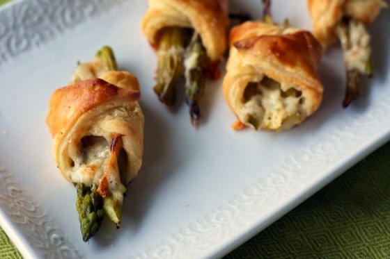 Flagship Cheese, Asparagus and Pear Bites