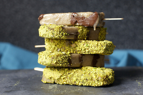 Banana, Nutella and Salted Pistachio Popsicles