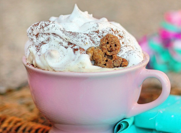 Homemade Gingerbread Spice Latte