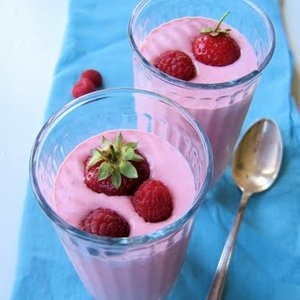 Lemon Verbena and Red Berry Shakes