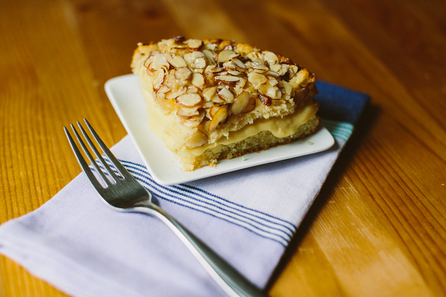 Bee Sting Cake