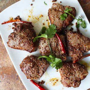 Coriander-Crusted Lamb Chops