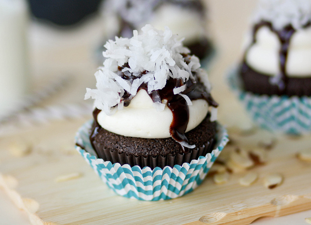 Almond Joy Cupcakes