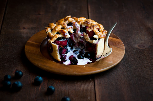 Blueberry Rhubarb Deep Dish Pie