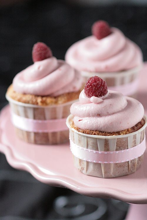 Ispahan Cupcakes