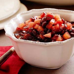 Cinnamon Apple Cranberry Sauce