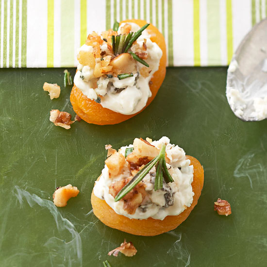Blue Cheese-Apricot Bites