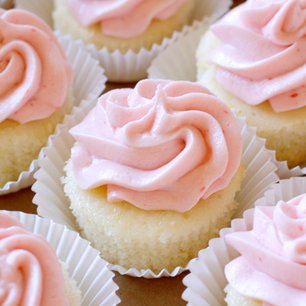 Pink Lemonade Cupcakes